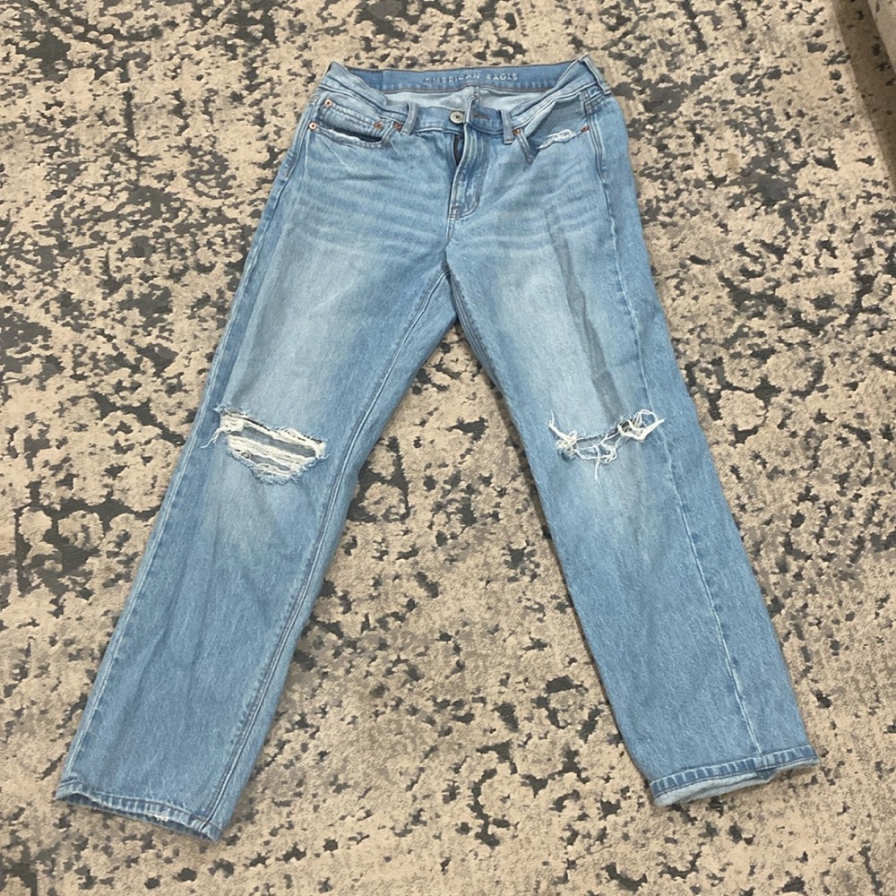 American eagle straight leg jeans!